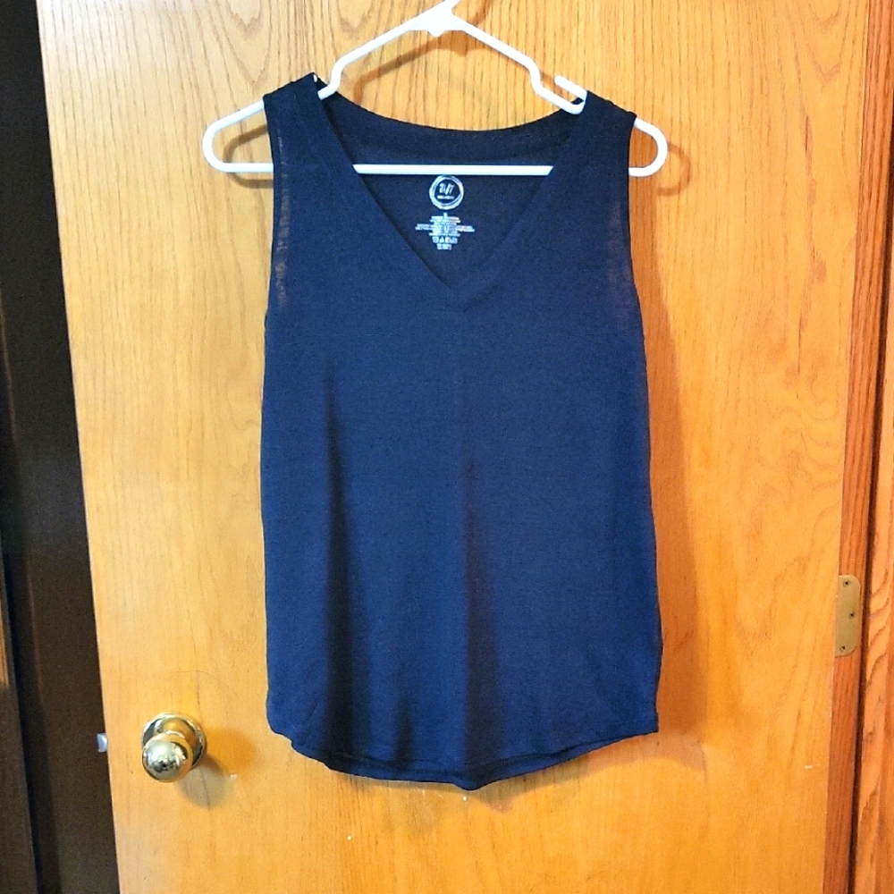 Maurices Fitted Blue Sleeveless Tank Top